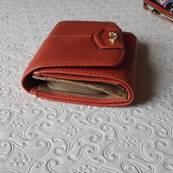 EUC Coach Wallet - Picture 6 of 10